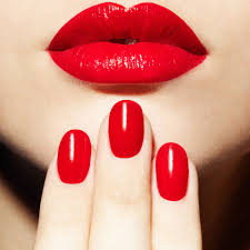 Ladies Nails/Eyelashes