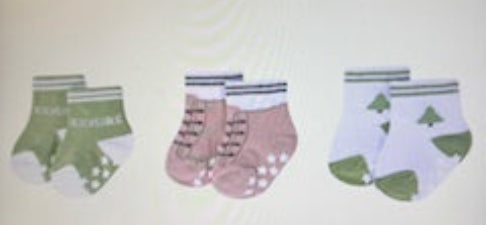 Non Skid Green Socks (3) 9-18m