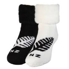 Comfort Socks Kiwiana Black Sock White Fern
